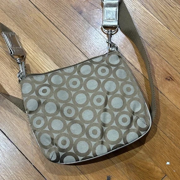 Coach style Khaki and Gold Signature Crossbody Bag - Picture 3 of 4